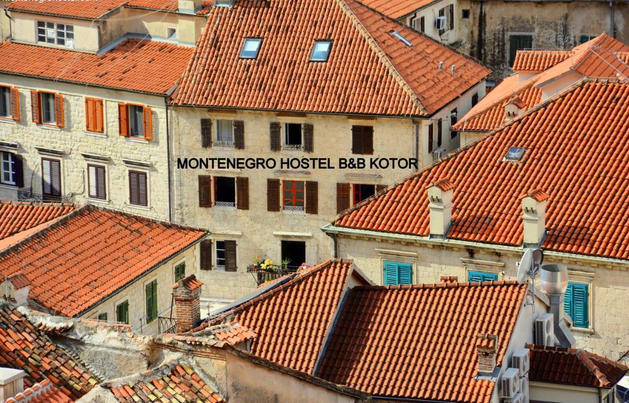 Montenegro Backpackers Home โกตอร์ ภายนอก รูปภาพ